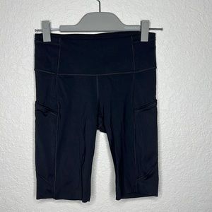 Lululemon athletica bike shorts- size 6